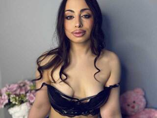 Erotik görüntülü sohbet EmmaMendez