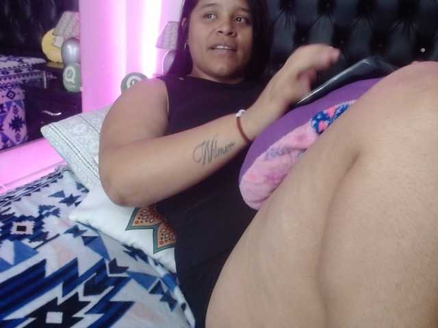 Yayın ekran görüntüleri EmmanuelleBBW