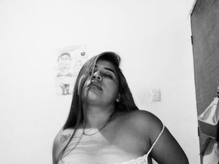 Erotik görüntülü sohbet EmmaOrange