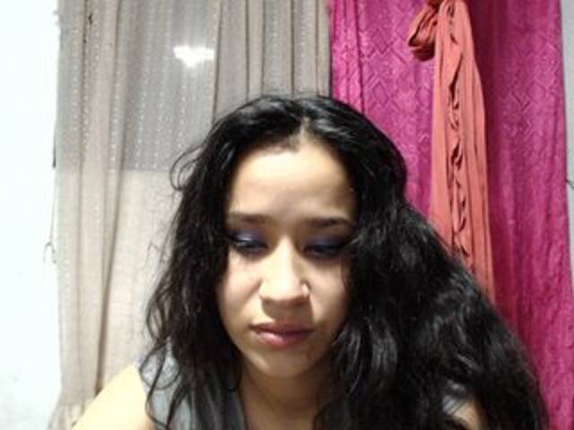 Yayın ekran görüntüleri emmaseduction