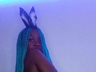 Erotik görüntülü sohbet emmilyhott