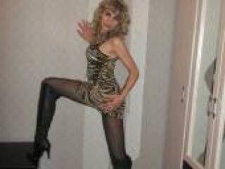 Erotik görüntülü sohbet emmlianna