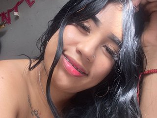 Erotik görüntülü sohbet Esmeralda11
