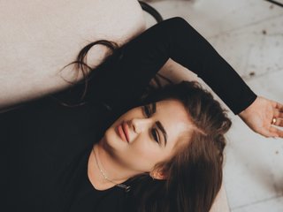Erotik görüntülü sohbet Essie-Kathrynne2114