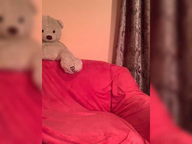 Yayın ekran görüntüleri Eva-Creim