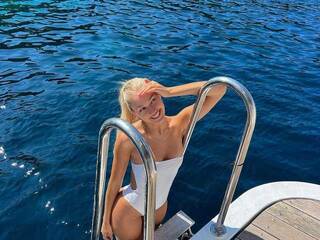 Erotik görüntülü sohbet eva-gold