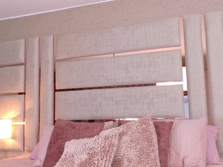 Erotik görüntülü sohbet EvaHills