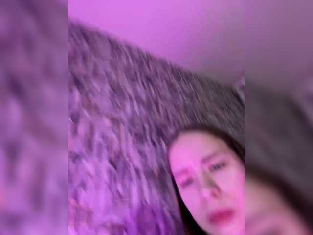 Yayın ekran görüntüleri EvaMellrll