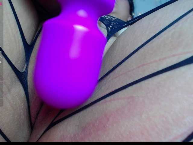 Fotoğraflar Evangeline-28 my pussy is very wet !!!! do you play ? #teen #bigboobs #new #dadysgirl #bbw #ebony