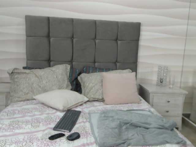 Yayın ekran görüntüleri EveelynSmith