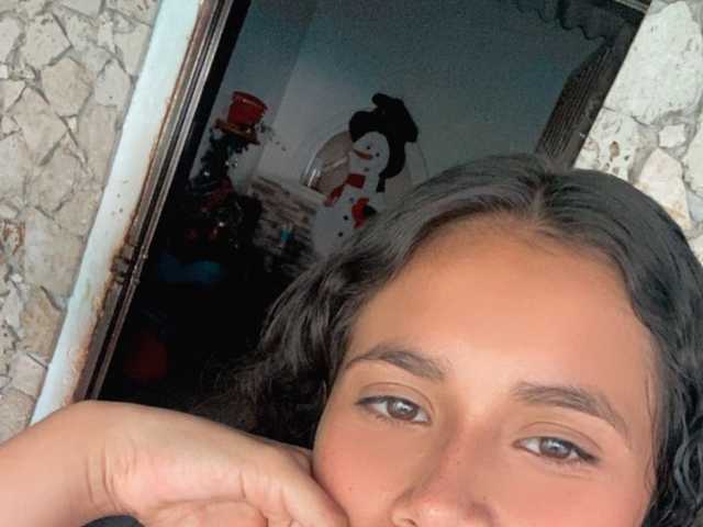 Profilin fotoğrafı evelin-lila