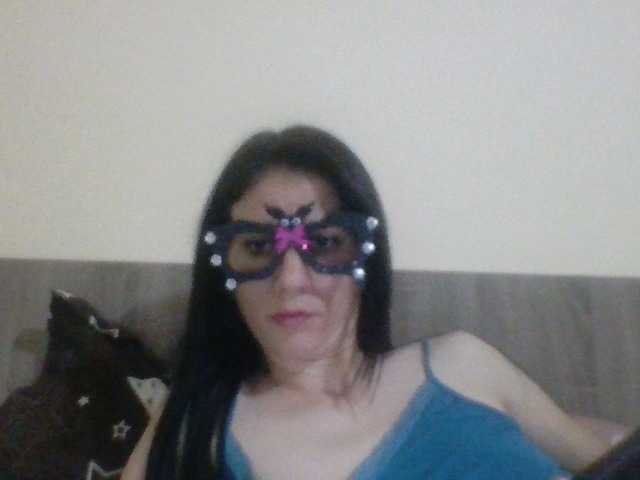 Yayın ekran görüntüleri Evelynevasara1