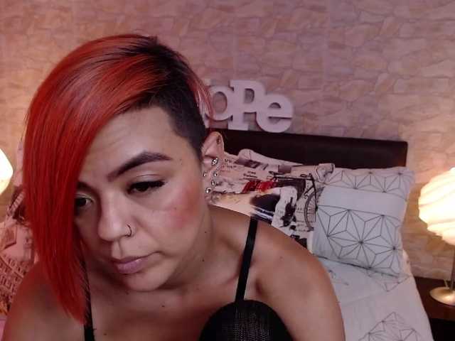 Yayın ekran görüntüleri EvelynOwens