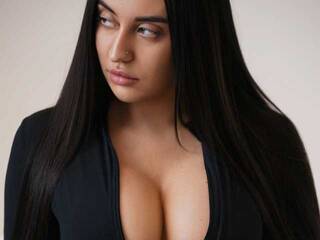 Erotik görüntülü sohbet Evocativea