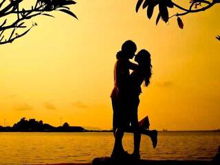 Erotik görüntülü sohbet Boy-and-girl2629