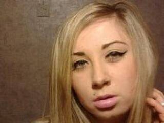 Erotik görüntülü sohbet fanialla