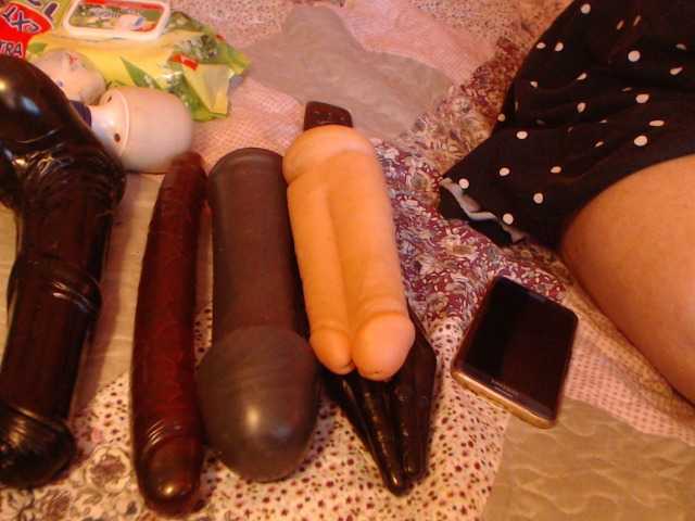 Fotoğraflar fanta69 5 tks PM,30 tks flash,222tks dildo in pussy,333tks dildo in ass,7 balls in ass 77 tks