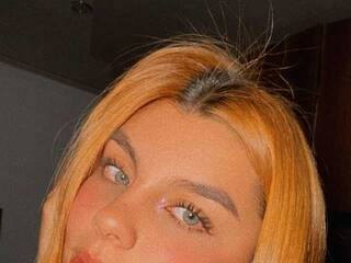 Erotik görüntülü sohbet fenix-tay