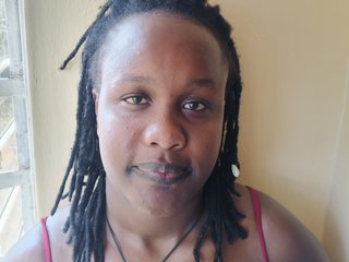 Erotik görüntülü sohbet Fine-ass-bitch