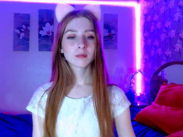 Fotoğraflar FireShoWw hello in my room! I'm trying to break the earning record! I hope for your help! #young #teen #cute #new #toys #sexy #hot #natural #shaved #smalltits #redhair