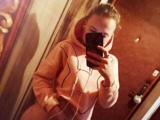 Erotik görüntülü sohbet Flamea