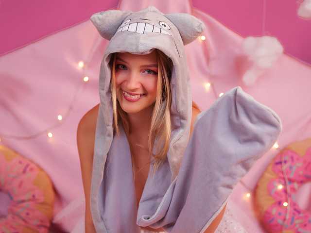 Profilin fotoğrafı FloraClark