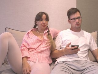 Erotik görüntülü sohbet PashaAndMila