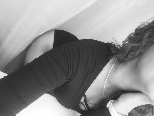 Profilin fotoğrafı FOXXX696x