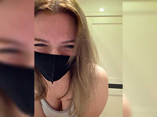 Yayın ekran görüntüleri FoxyDream2000