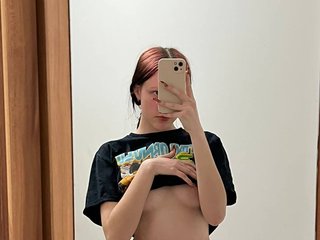 Erotik görüntülü sohbet FreakinBok