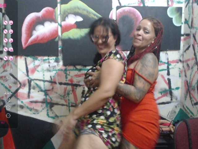 Fotoğraflar fresashot99 #lesbiana#latina#control lovense 500tokn por 10minutos,,,250 token squirt inside the mouth #5 slaps for 15 token .20 token lick ass..#the other quicga has enough 250 token