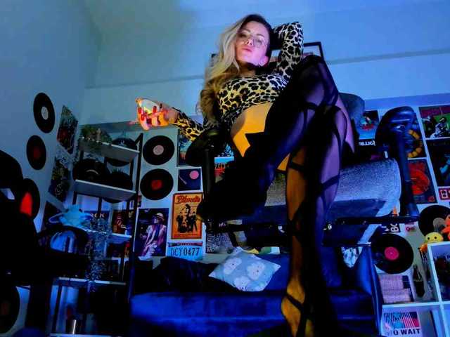 Profilin fotoğrafı FreyaFindomFitGoddess