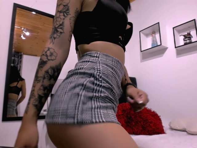 Fotoğraflar freyaly Hello! I'm a bad girl (show cum in the goal) #young #skinny #new top off (65tk) spank x10 (25tk) Below pants (99)