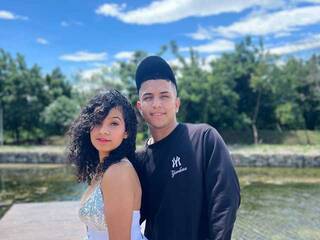 Erotik görüntülü sohbet FUCKSEX-18