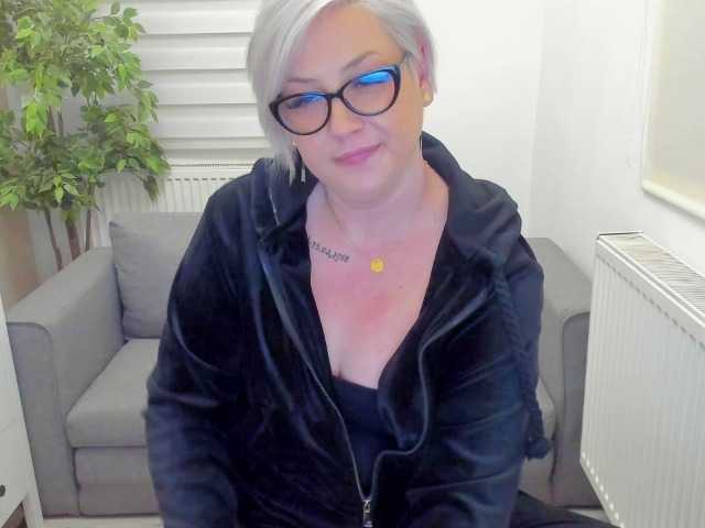 Yayın ekran görüntüleri Gabbiemonroe