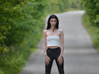 Erotik görüntülü sohbet GadeeaRed