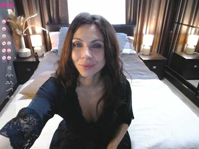 Fotoğraflar jeanne_myth Hello! My name is Zhanna! See the menu, the rest in group and private chats.