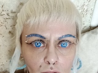 Erotik görüntülü sohbet GardenerofIllusions