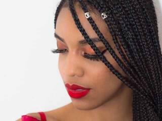 Erotik görüntülü sohbet Gianamilan