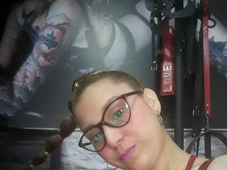 Erotik görüntülü sohbet GIORGGINA