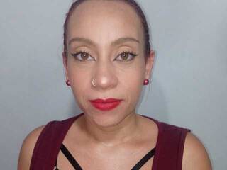 Erotik görüntülü sohbet gissele-blue