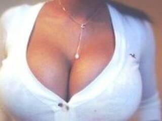 Erotik görüntülü sohbet glamurka