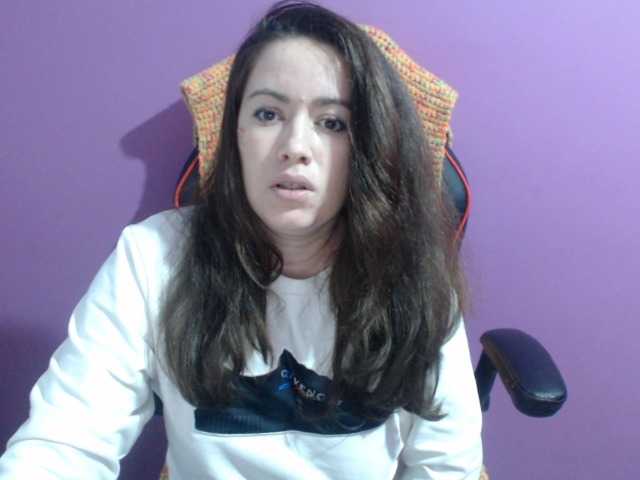 Yayın ekran görüntüleri GldSquirt23