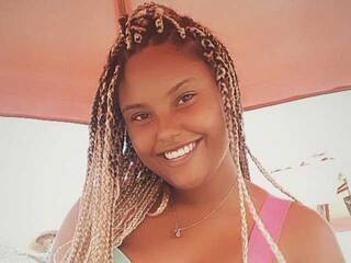 Erotik görüntülü sohbet GloriaBlack