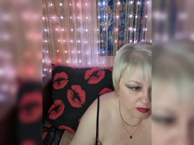 Fotoğraflar _Sonya_ Sonya is on the air! Favorite vibration -111, 222, tits-180, pussy-250, ass-300, naked-600. Without rudeness and foul language in the chat. TOKENS are only included in THE GENERAL CHAT!