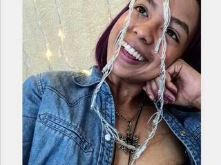 Erotik görüntülü sohbet goodgirll