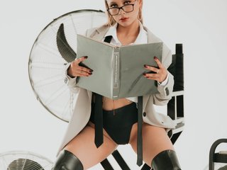 Erotik görüntülü sohbet GretaVelvet