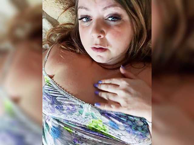 Yayın ekran görüntüleri FLUFFY_BEAUTY