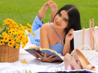 Erotik görüntülü sohbet HairyValeri