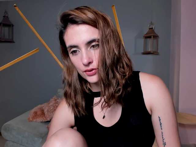 Yayın ekran görüntüleri HaleySummer